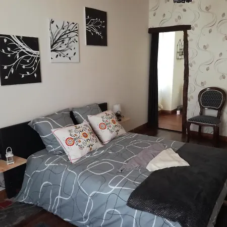 Oda ve Kahvaltı Chez Lorette 3*