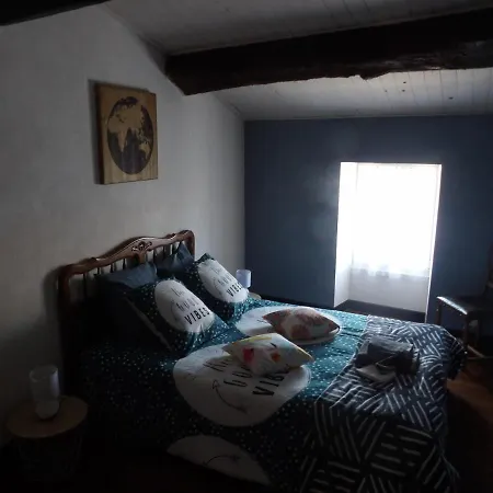 Bed & Breakfast Chez Lorette 3*